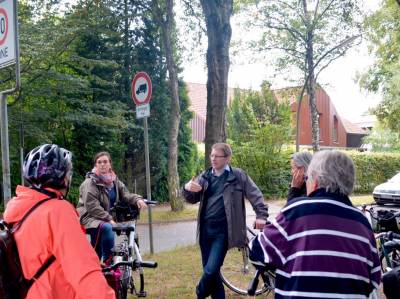 Kommunalpolitische Fahrradtour durch Volksdorf und Umgebung - Kommunalpolitische Fahrradtour durch Volksdorf und Umgebung